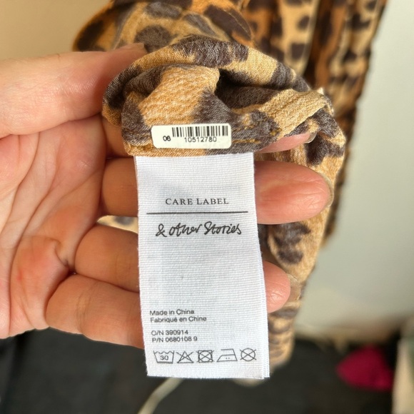 & Other Stories Leopard Midi Wrap Dress - Picture 6 of 9